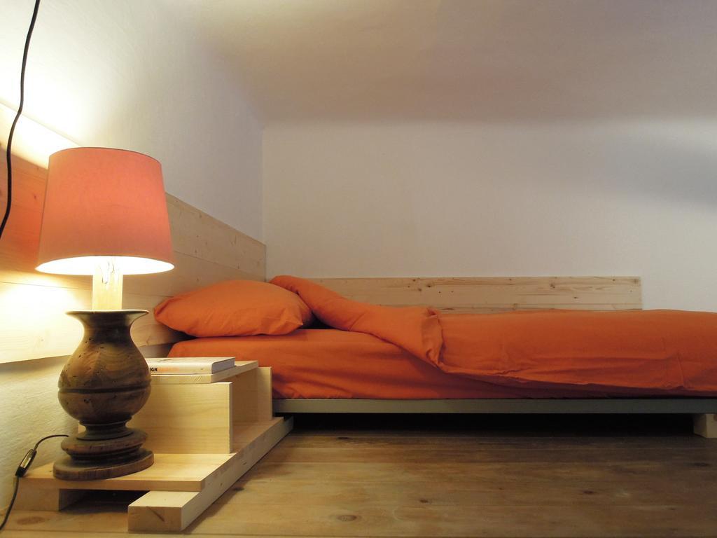 V12 Design Apartments ミラノ エクステリア 写真
